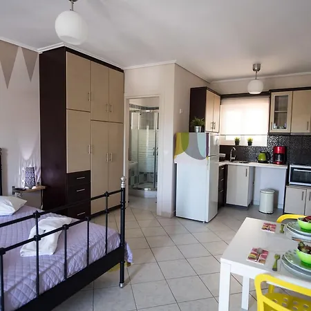 Alexandros Apartment