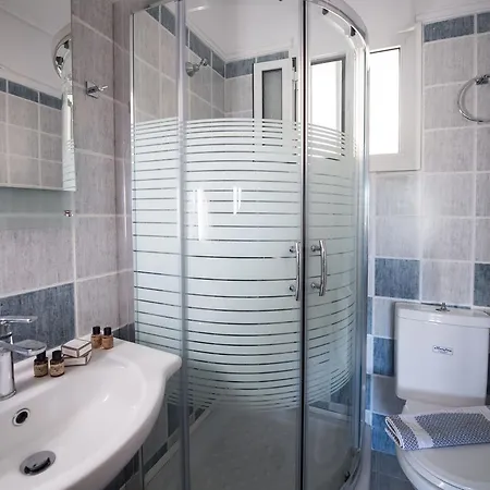 Alexandros Apartment *