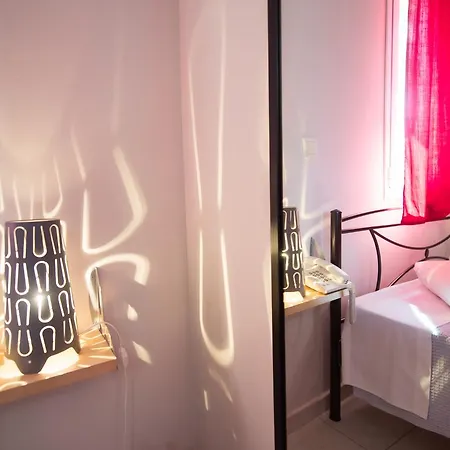 Alexandros Apartment *