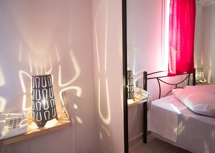 Alexandros Apartment *